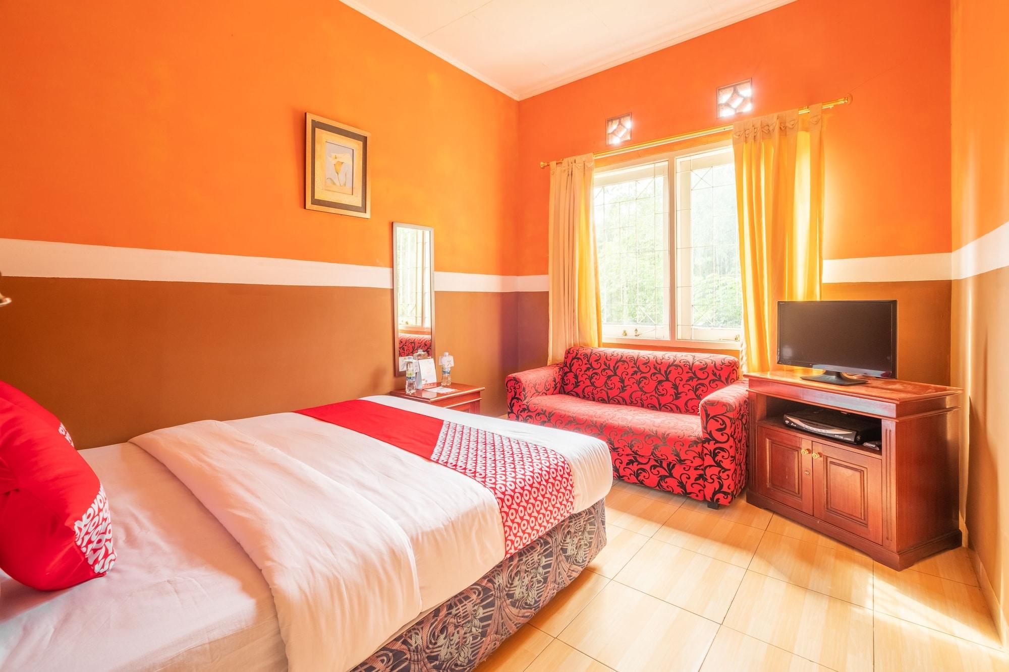 Reddoorz Plus At Grand Yustik Sukabumi Ngoại thất bức ảnh