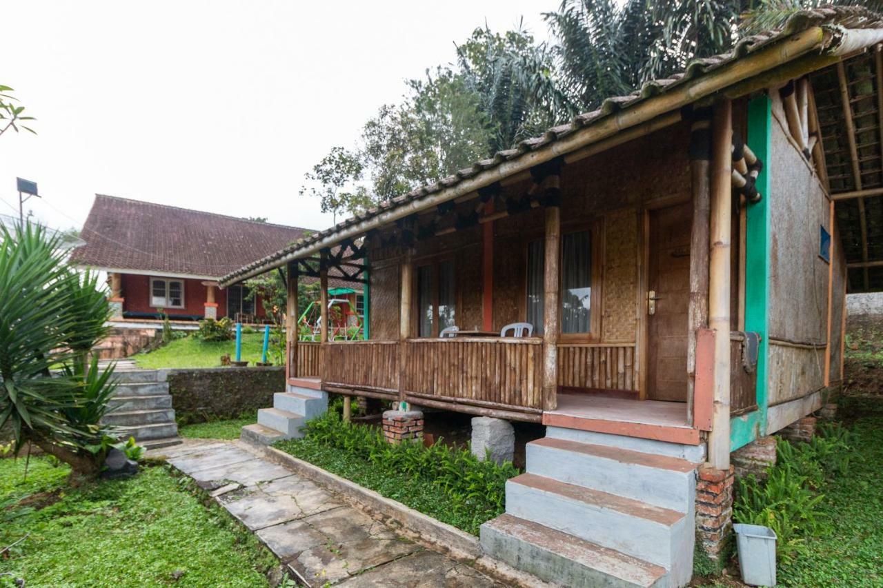 Reddoorz Plus At Grand Yustik Sukabumi Ngoại thất bức ảnh